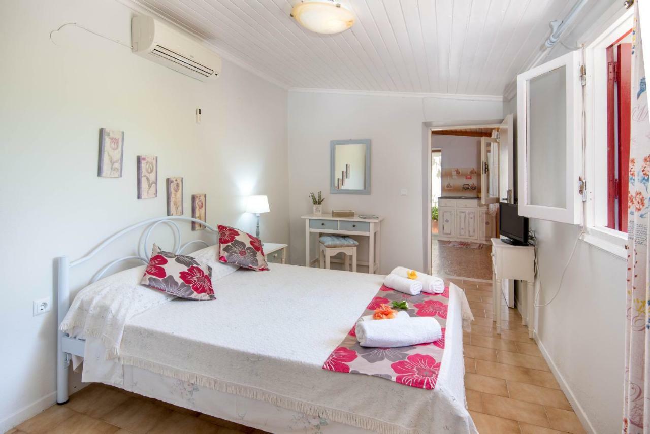Voula Apartman Gáiosz Kültér fotó